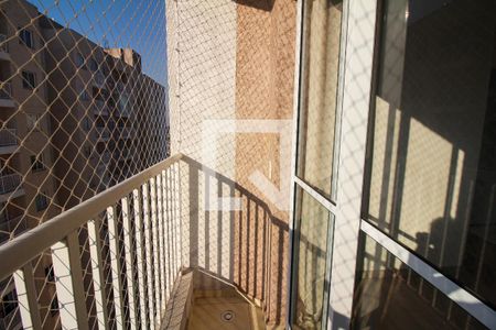 Sacada de apartamento à venda com 2 quartos, 40m² em Vila Virginia, São Paulo