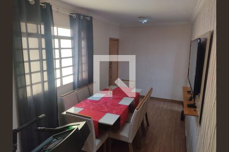 Sala de apartamento à venda com 3 quartos, 75m² em Eldorado, Contagem