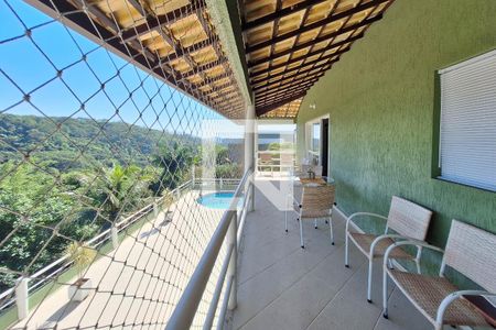 Sala de casa de condomínio à venda com 7 quartos, 483m² em Vila Progresso, Niterói