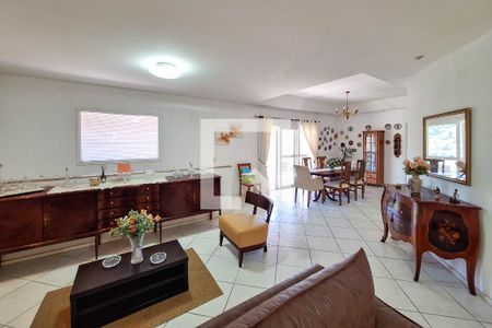 Sala de casa de condomínio à venda com 7 quartos, 483m² em Vila Progresso, Niterói