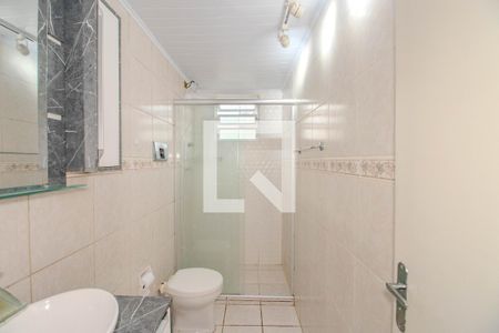 Banheiro Social de apartamento para alugar com 1 quarto, 42m² em Vila Ipiranga, Porto Alegre