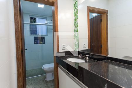 Banheiro Social de casa de condomínio à venda com 3 quartos, 160m² em Fazenda dos Pires, Nova Lima