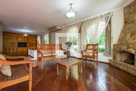 Sala de casa para alugar com 5 quartos, 700m² em Alto de Pinheiros, São Paulo