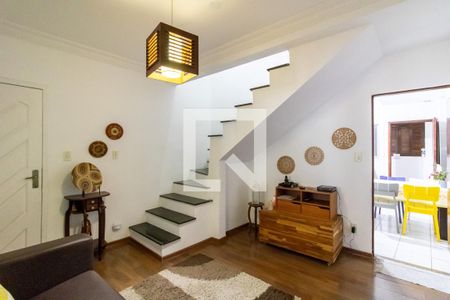 Sala 2 de casa para alugar com 3 quartos, 122m² em Gopouva, Guarulhos