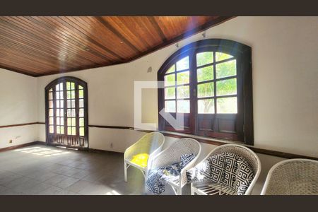 Sala 2 de casa para alugar com 7 quartos, 800m² em Itaigara, Salvador