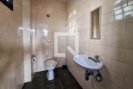 Lavabo da Sala 1 de casa à venda com 4 quartos, 650m² em Piratininga, Niterói