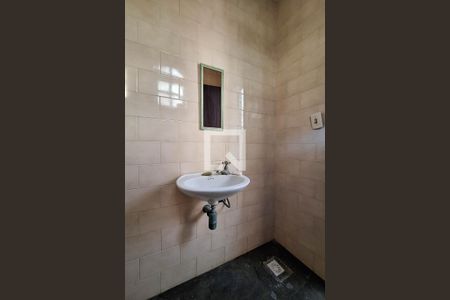 Lavabo da Sala 1 de casa à venda com 4 quartos, 650m² em Piratininga, Niterói