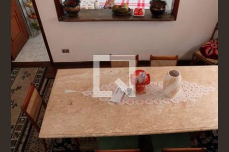 Casa de Condomínio à venda com 4 quartos, 268m² em Água Rasa, São Paulo