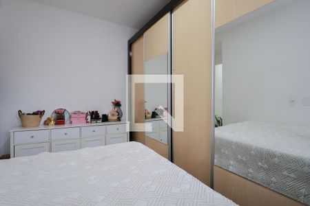 Quarto 1 de apartamento para alugar com 2 quartos, 42m² em Jardim Santa Cruz, São Paulo