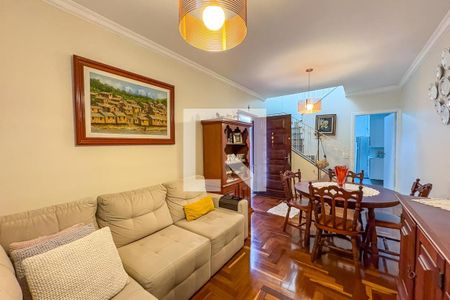 Sala de casa à venda com 2 quartos, 125m² em Nova Petrópolis, São Bernardo do Campo