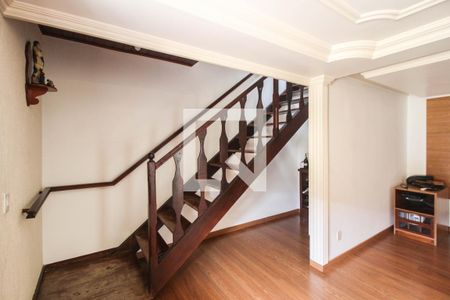 Sala de casa para alugar com 4 quartos, 250m² em Rocha Sobrinho, Mesquita