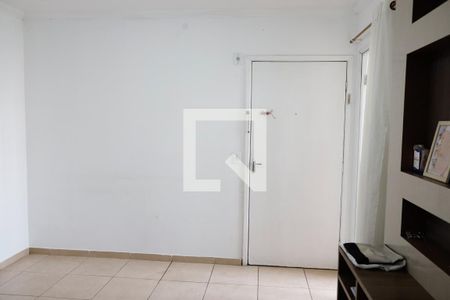 Sala de apartamento à venda com 2 quartos, 60m² em Metalúrgicos, Osasco