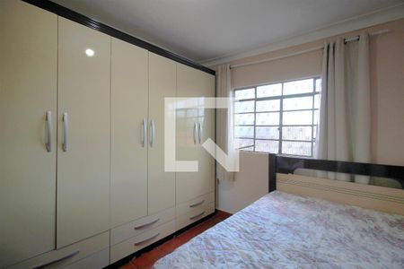 Quarto 2 de casa à venda com 3 quartos, 189m² em Nova Suíça, Belo Horizonte