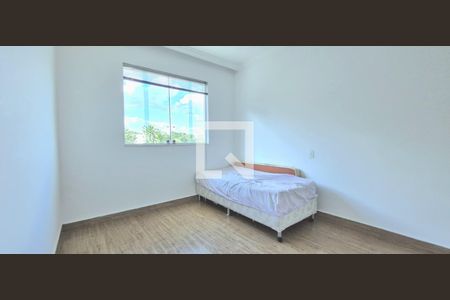 Quarto 2 de casa de condomínio à venda com 4 quartos, 350m² em Condados da Lagoa, Lagoa Santa