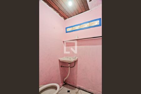 Banheiro de kitnet/studio para alugar com 1 quarto, 35m² em Sítio Morro Grande, São Paulo