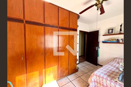 Quarto 1 de casa à venda com 3 quartos, 180m² em Santo Antonio, Jundiaí
