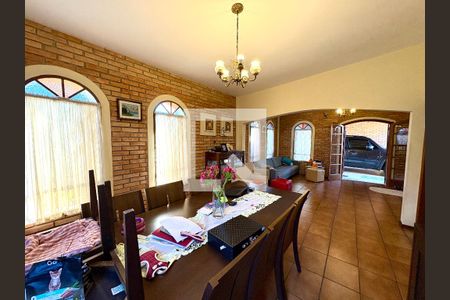 Sala de Jantar de casa à venda com 3 quartos, 180m² em Santo Antonio, Jundiaí