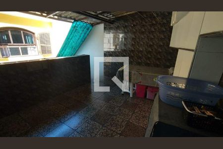 Casa à venda com 2 quartos, 171m² em Vila Linda, Santo André