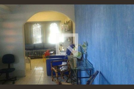 Casa à venda com 3 quartos, 200m² em Jardim Jamaica, Santo André