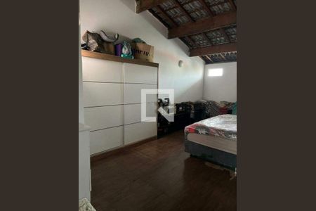 Casa à venda com 4 quartos, 230m² em Jardim Ocara, Santo André