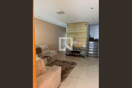 Casa à venda com 4 quartos, 230m² em Jardim Ocara, Santo André