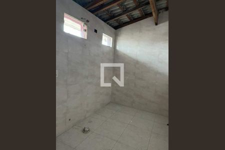 Casa à venda com 4 quartos, 230m² em Jardim Ocara, Santo André
