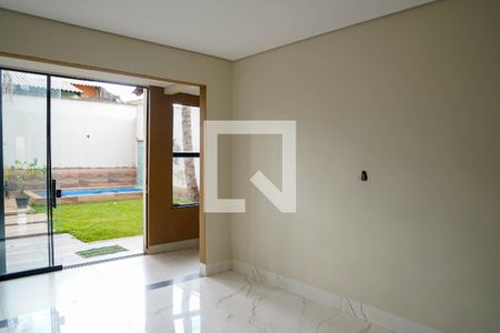 Sala de casa para alugar com 4 quartos, 600m² em Parque Sao Jorge, Aparecida de Goiânia