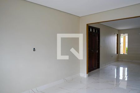 Sala de casa para alugar com 4 quartos, 600m² em Parque Sao Jorge, Aparecida de Goiânia