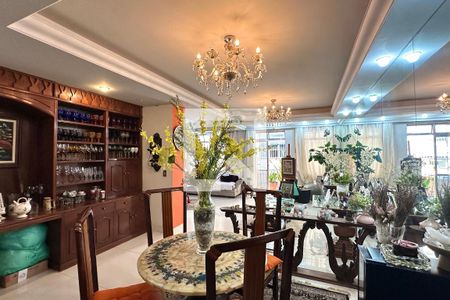 Sala de apartamento à venda com 2 quartos, 145m² em Copacabana, Rio de Janeiro