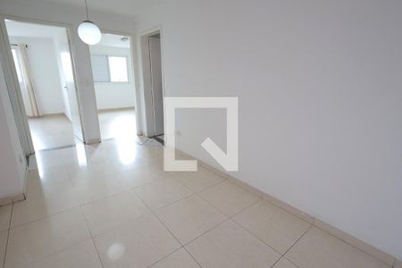 Sala de apartamento à venda com 2 quartos, 63m² em Parque São Vicente, Mauá