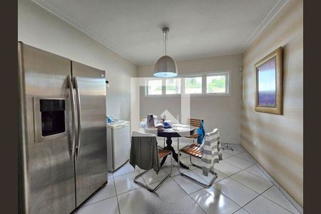 Casa à venda com 4 quartos, 418m² em Jardim Leonor Mendes de Barros, São Paulo