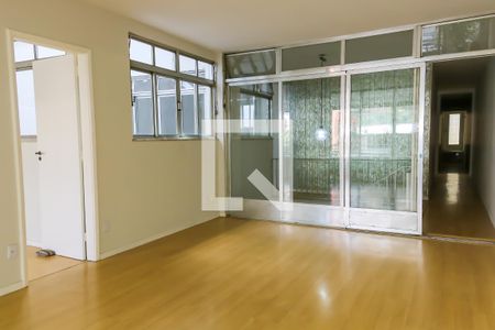 Sala de casa à venda com 4 quartos, 341m² em Méier, Rio de Janeiro