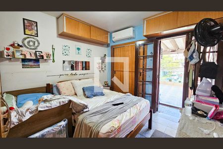 Quarto 1 de casa para alugar com 4 quartos, 180m² em Interlagos, São Paulo