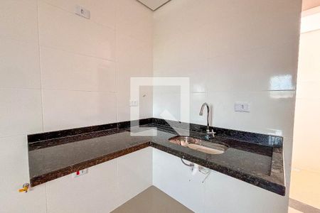 Sala/Cozinha de apartamento para alugar com 2 quartos, 50m² em Vila Dalila, São Paulo
