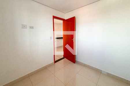 Quarto 1 de apartamento para alugar com 2 quartos, 50m² em Vila Dalila, São Paulo