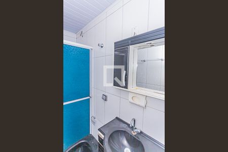 Banheiro de apartamento para alugar com 1 quarto, 49m² em Vila Yara, São Paulo