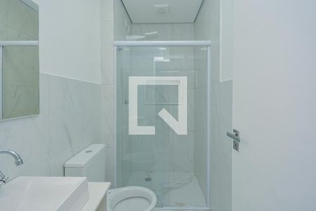 Banheiro de apartamento para alugar com 1 quarto, 29m² em Jardim Sabara, São Paulo