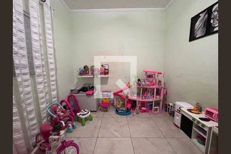 Quarto 1 de casa à venda com 3 quartos, 330m² em Butantã, São Paulo