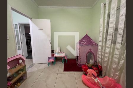 Quarto de casa à venda com 3 quartos, 330m² em Butantã, São Paulo