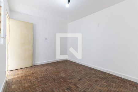 Quarto de casa para alugar com 1 quarto, 60m² em Vila Liviero, São Paulo