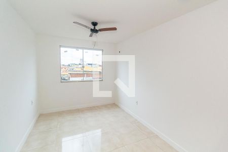 Suíte de apartamento para alugar com 2 quartos, 72m² em Marechal Hermes, Rio de Janeiro