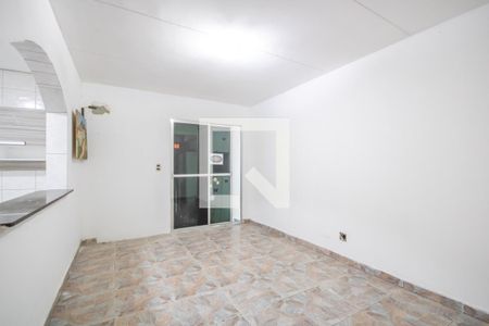 Sala de casa para alugar com 2 quartos, 152m² em Metalúrgicos, Osasco