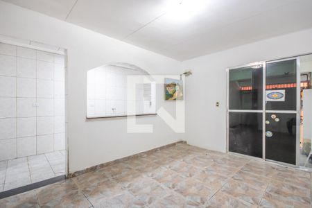 Sala de casa para alugar com 2 quartos, 152m² em Metalúrgicos, Osasco