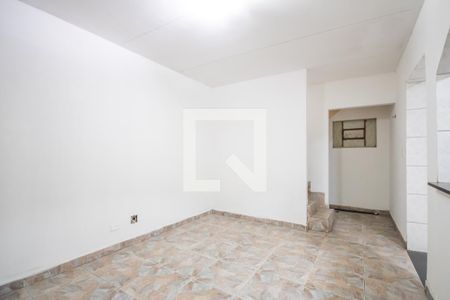 Sala de casa para alugar com 2 quartos, 152m² em Metalúrgicos, Osasco