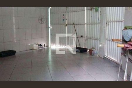 Casa à venda com 2 quartos, 260m² em Jardim do Estádio, Santo André