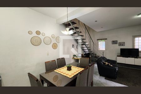 Sala de casa à venda com 5 quartos, 175m² em Centro, Jundiaí