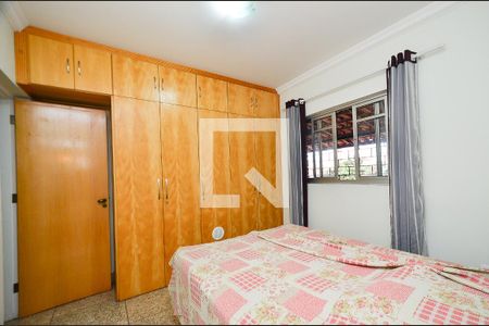 Suite de casa à venda com 2 quartos, 218m² em Serra, Belo Horizonte