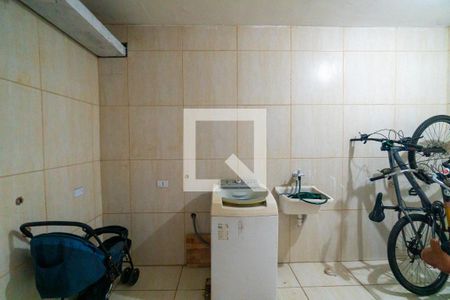 Área comum - Lavanderia de kitnet/studio para alugar com 1 quarto, 25m² em Vila Mira, São Paulo