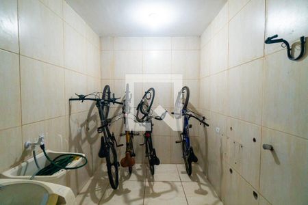 Área comum - Bicicletário de kitnet/studio para alugar com 1 quarto, 25m² em Vila Mira, São Paulo
