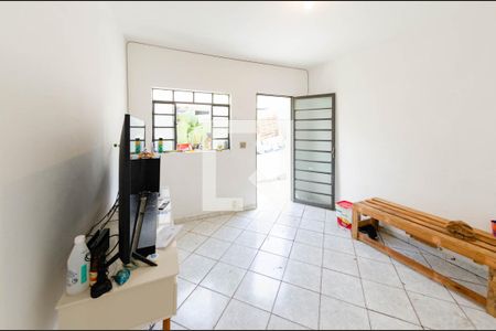 Sala de casa à venda com 3 quartos, 430m² em Carlos Prates, Belo Horizonte